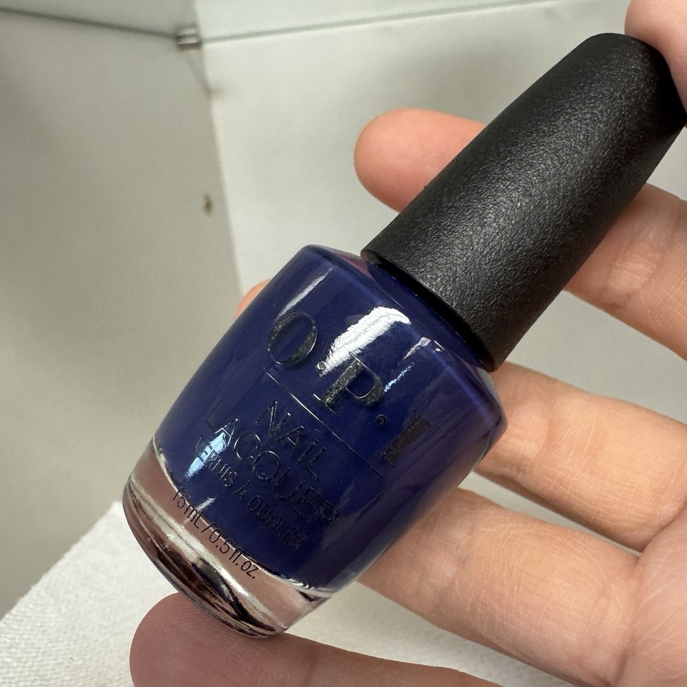 OPI Nail Polish, NUTCRACKER Holiday 2018, March in Uniform HR K04